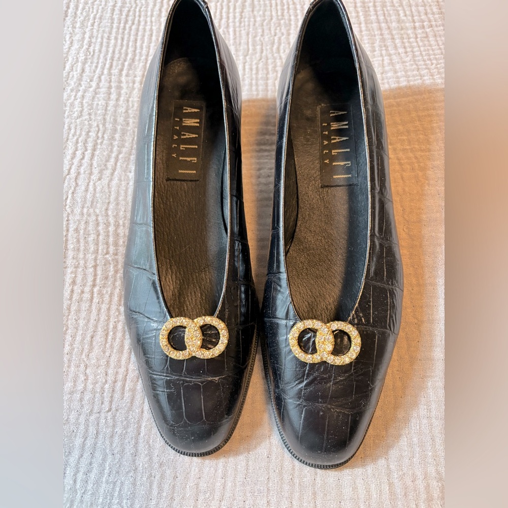 Bluette made in France shoe jewelry, Two crystal and gold tone clips